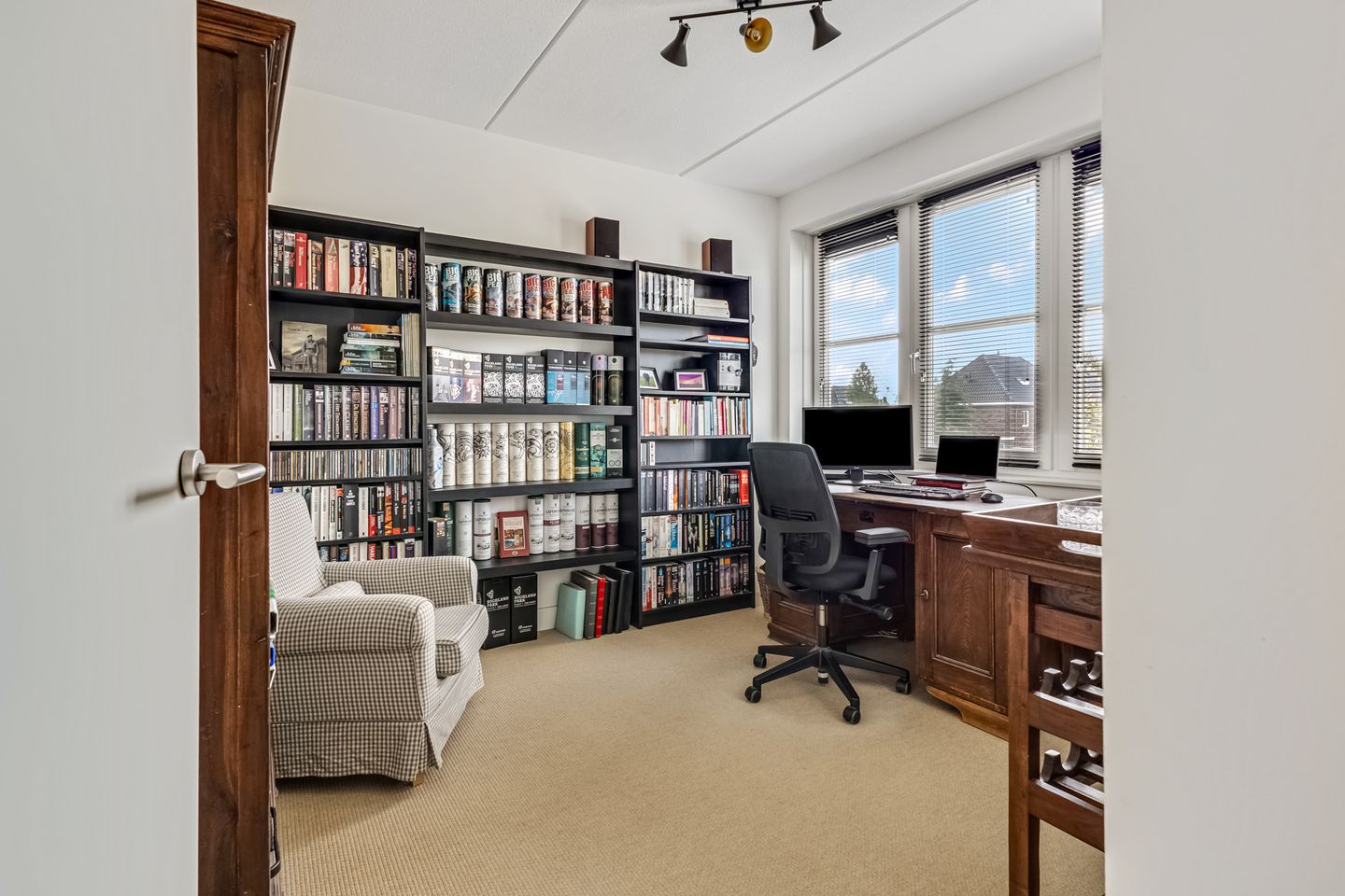 Foto 34 van Burgemeester R Tjalmastraat 1