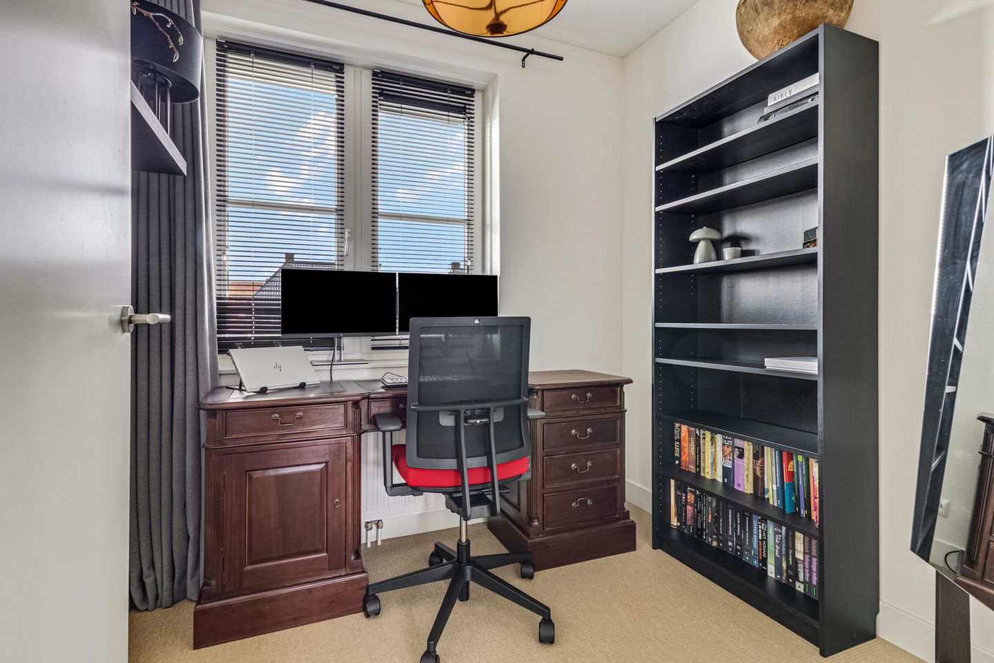 Foto 35 van Burgemeester R Tjalmastraat 1