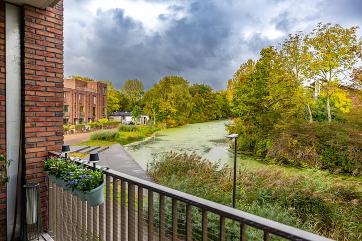 Foto 4 van Helper Westsingel 49-8