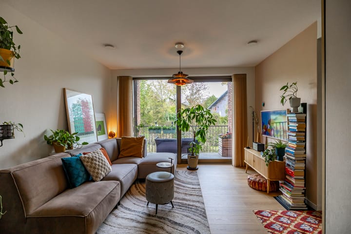 Foto 9 van Helper Westsingel 49-8