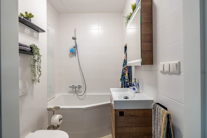 Foto 25 van Helper Westsingel 49-8