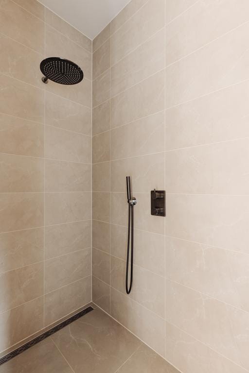 Foto 22 van Tweede Atjehstraat 18-2