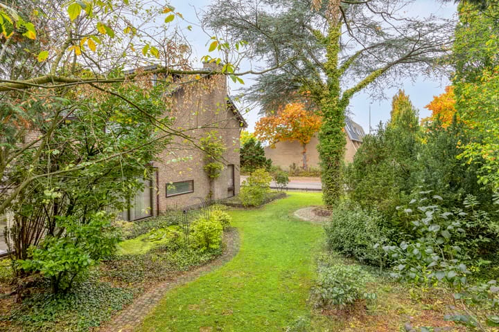 Photo 42 of Molensingel 18