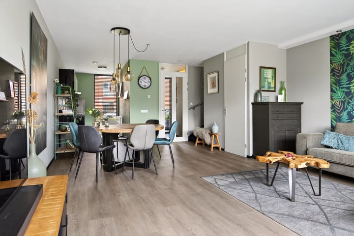 Foto 10 van Vuurvlinder 146