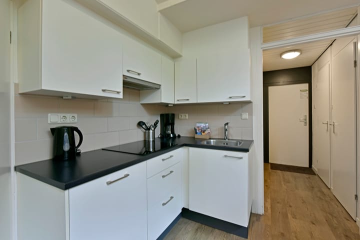 Photo 10 of Vennenbos 542