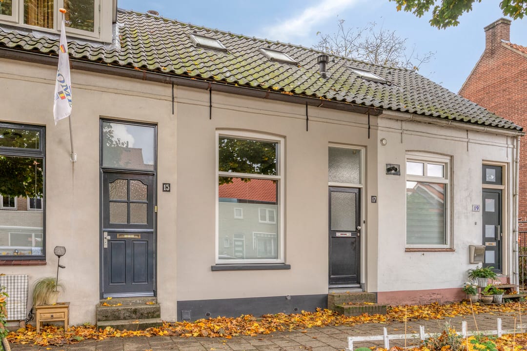 Foto 2 van Floraweg 17