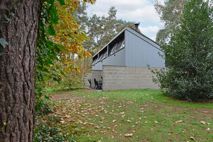 Photo 24 of Vennenbos 542