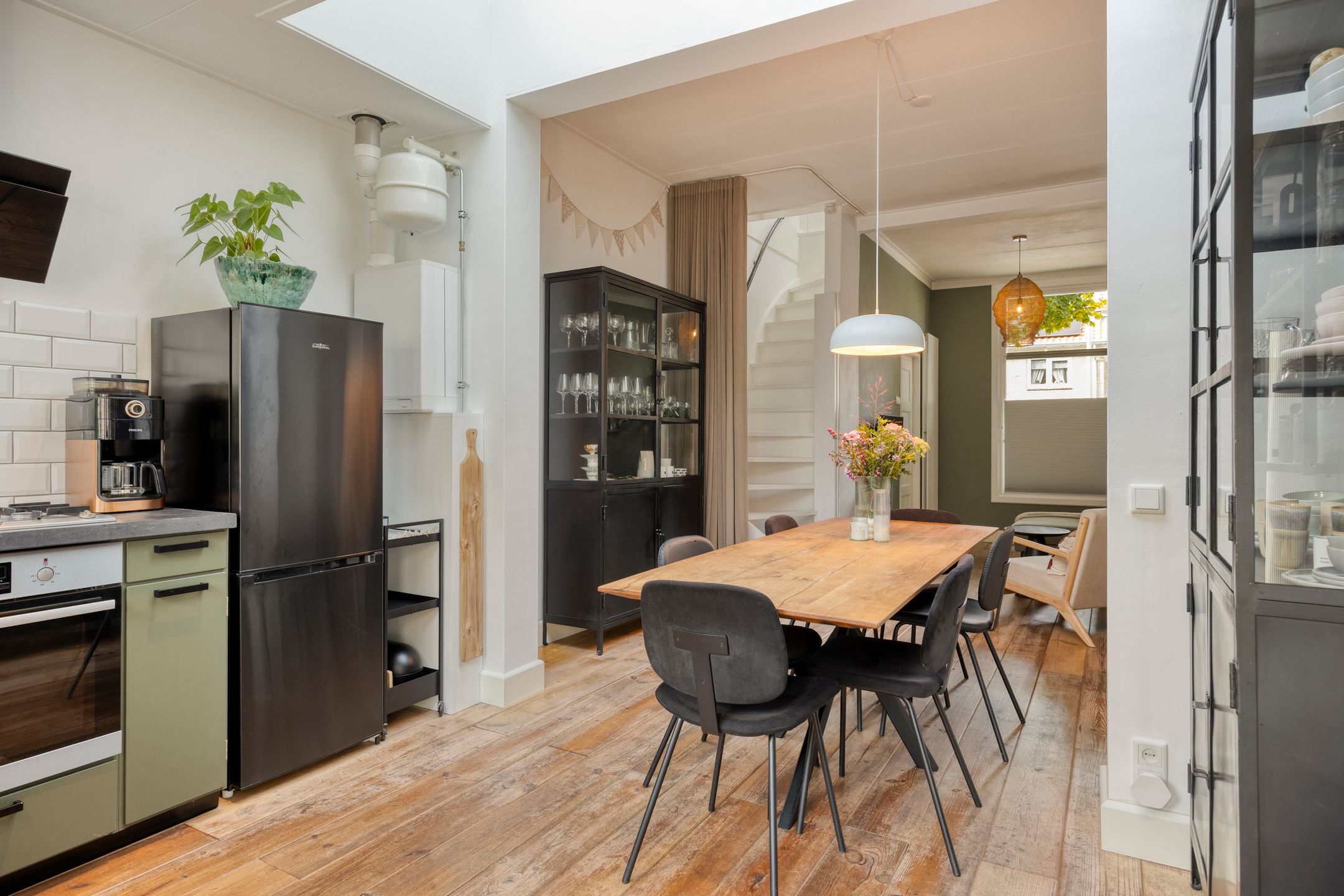 Foto 15 van Floraweg 17