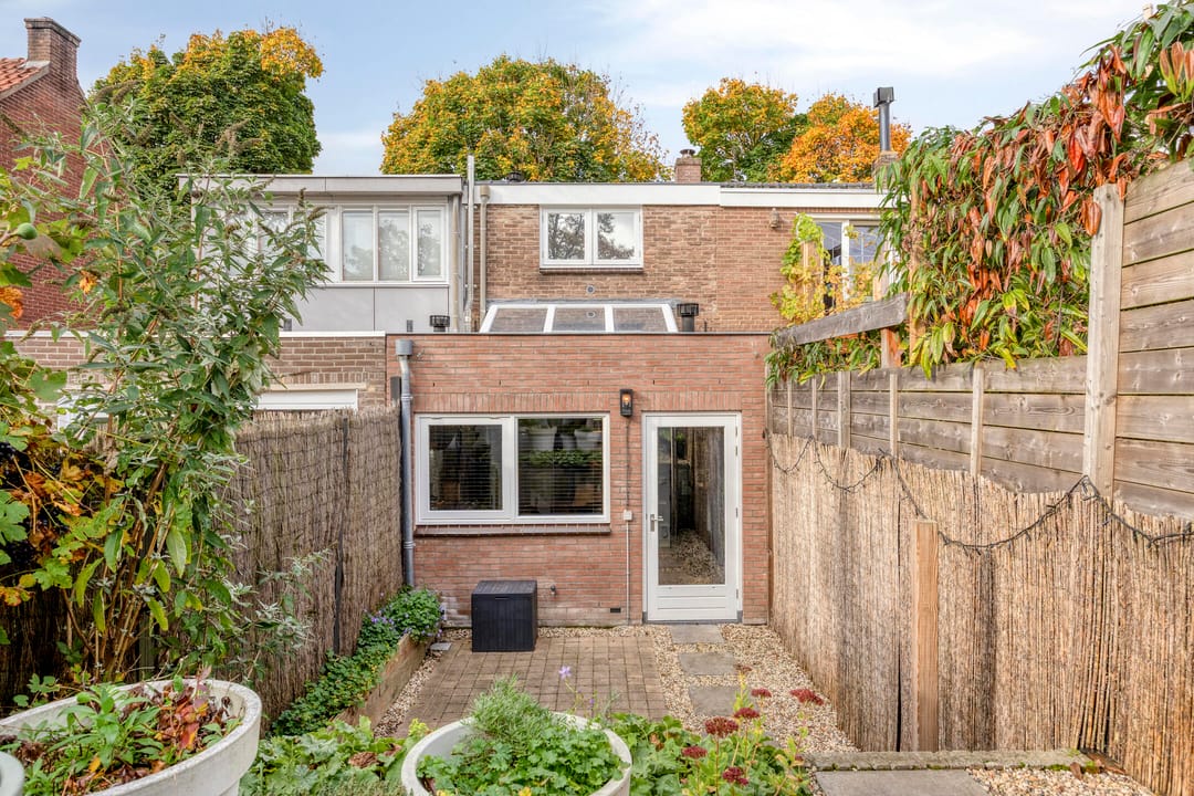 Foto 37 van Floraweg 17