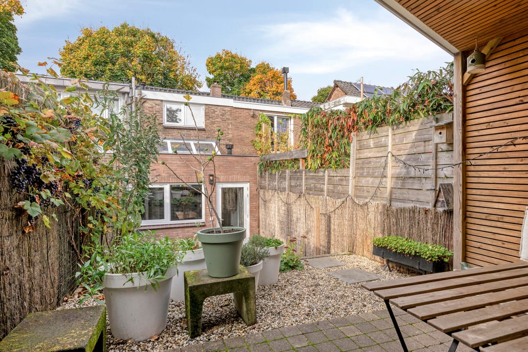 Foto 38 van Floraweg 17