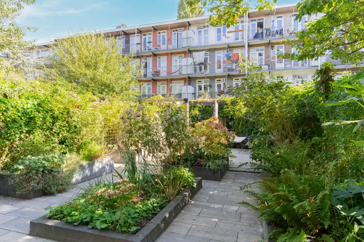 Foto 20 van Admiraal De Ruijterweg 376-H