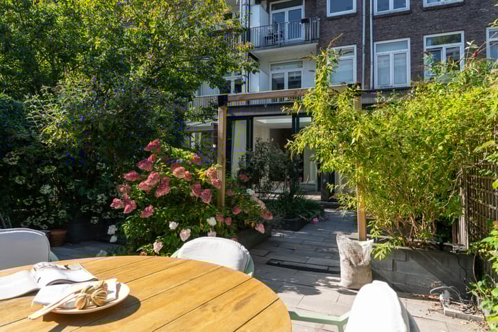 Foto 26 van Admiraal De Ruijterweg 376-H