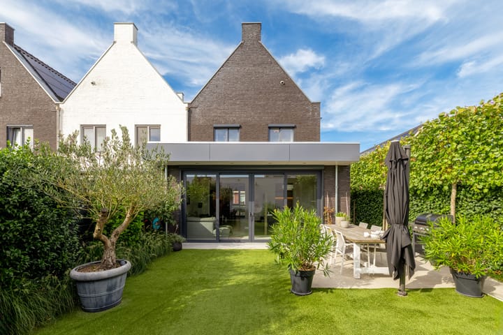 Foto 60 van Haagwinde 14