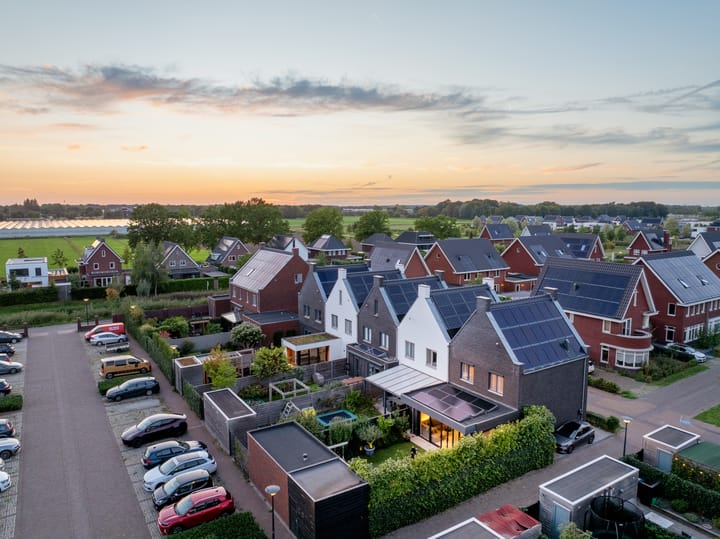 Foto 99 van Haagwinde 14