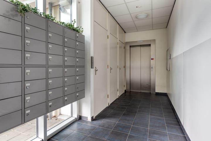 Photo 5 of Osdorper Ban 90-A8