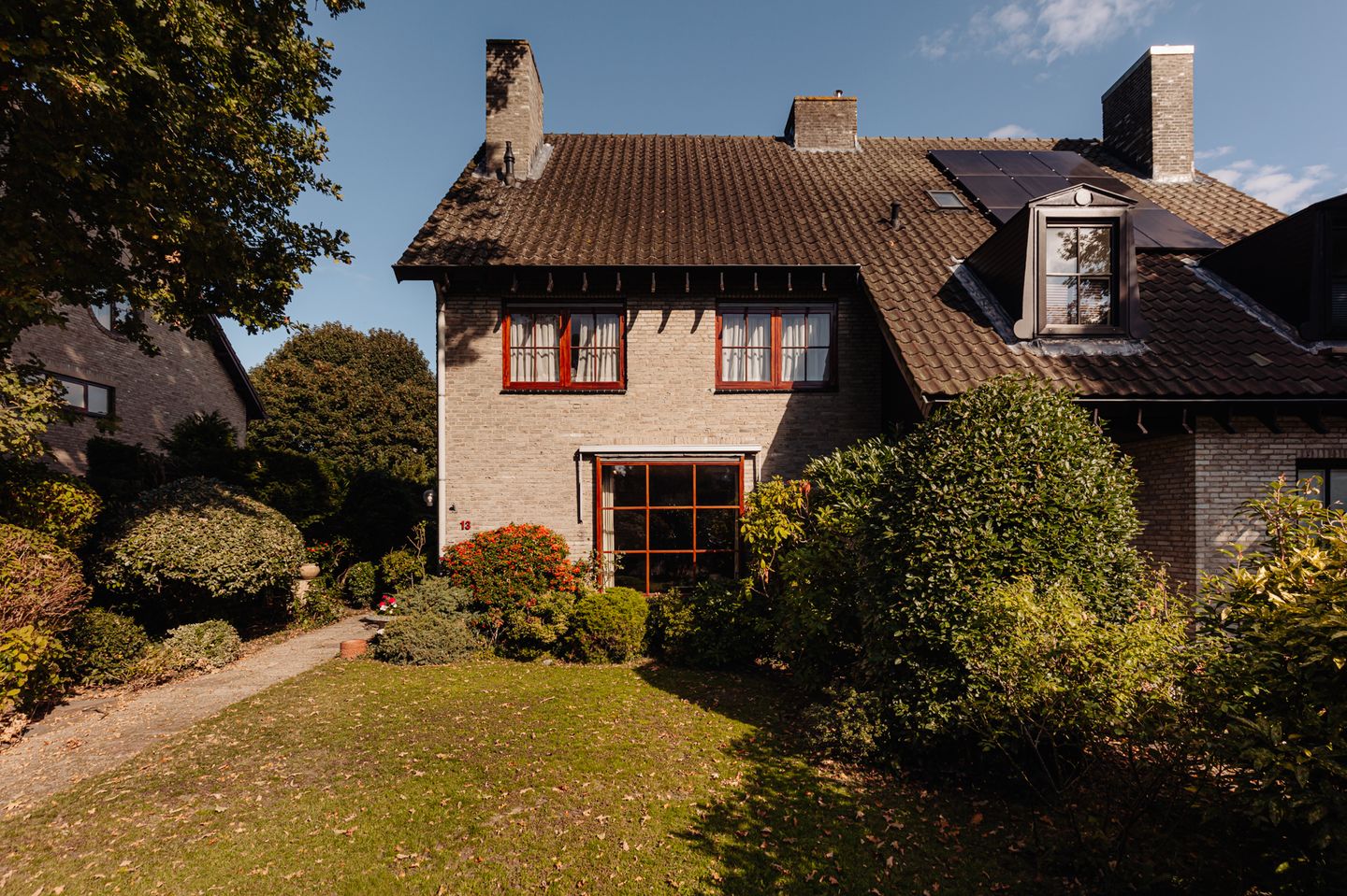 Foto 1 van Helmlaan 13