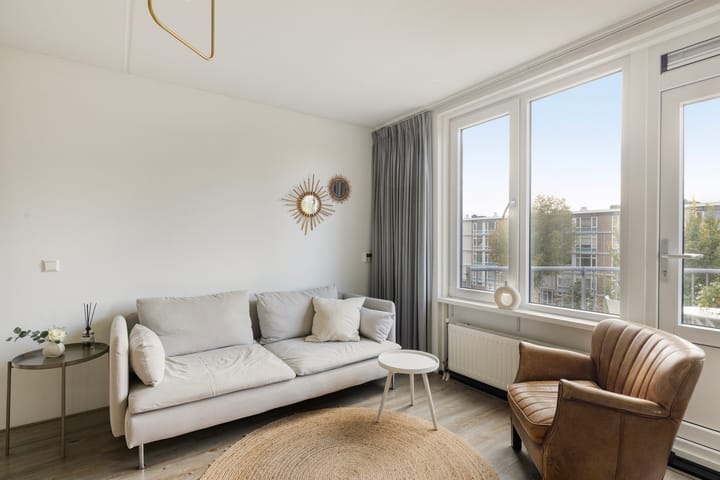 Foto 13 van Gazellestraat 126