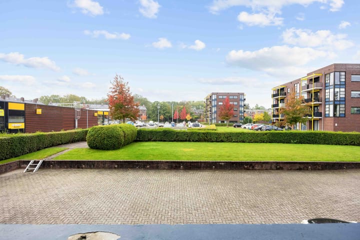 Photo 9 of Jachtlaan 18