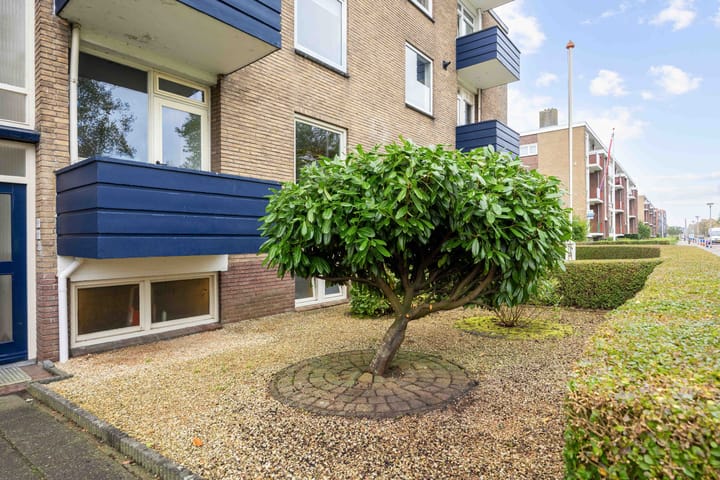 Photo 21 of Jachtlaan 18