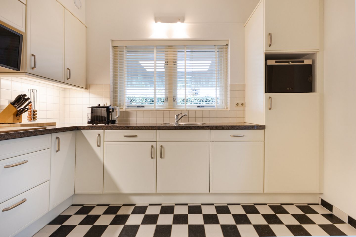 Foto 19 van Frans Laarmansstraat 14