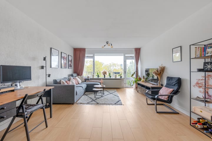 Photo 13 of Witte de Withlaan 22