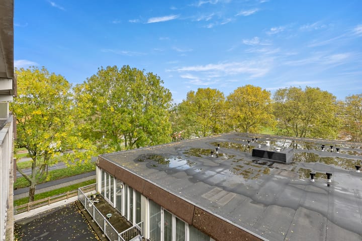 Photo 24 of Witte de Withlaan 22