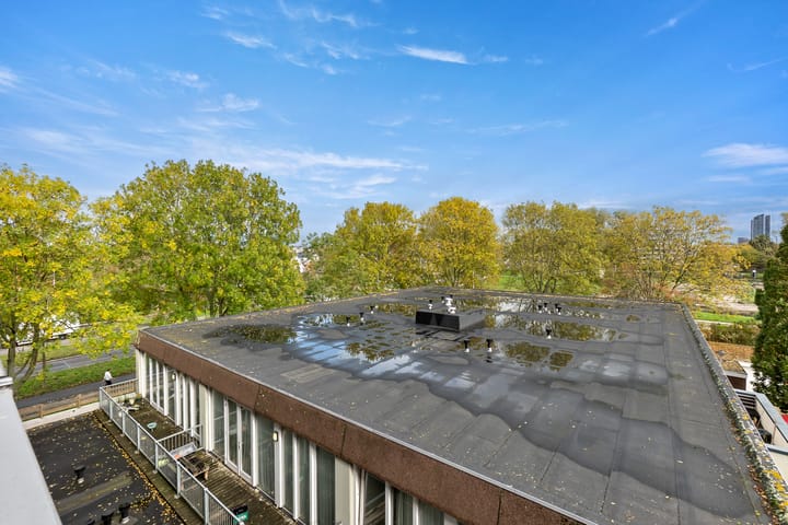 Photo 25 of Witte de Withlaan 22