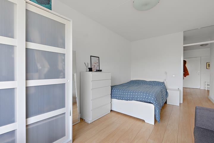 Photo 37 of Witte de Withlaan 22