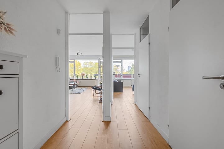 Photo 12 of Witte de Withlaan 22