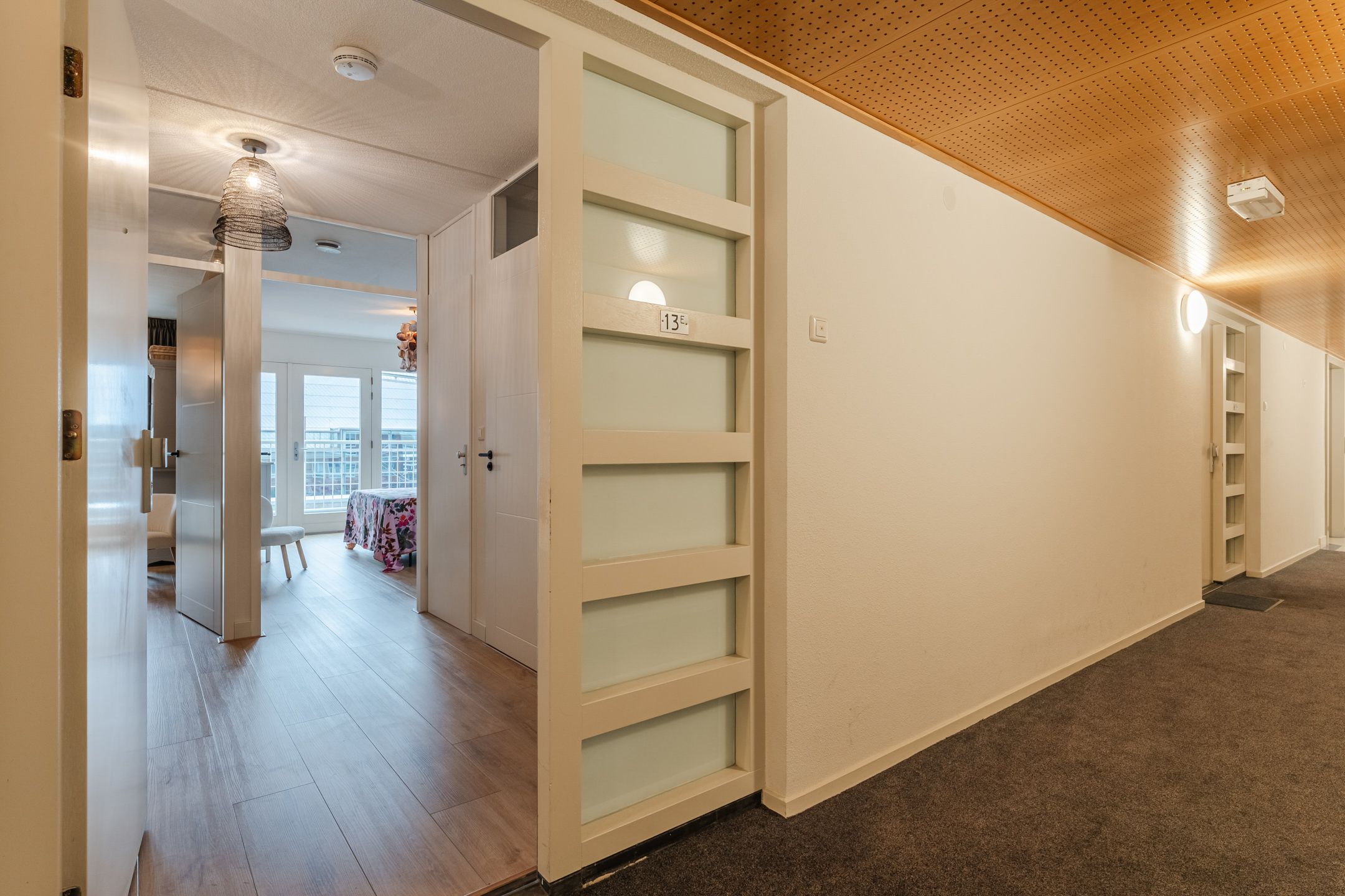 Photo 6 of Pieter Doelmanstraat 13-E