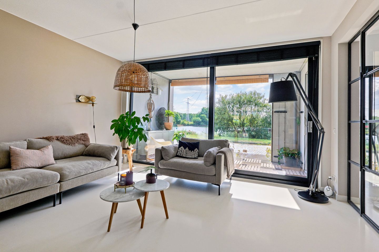 Foto 4 van Nico Jessekade 197