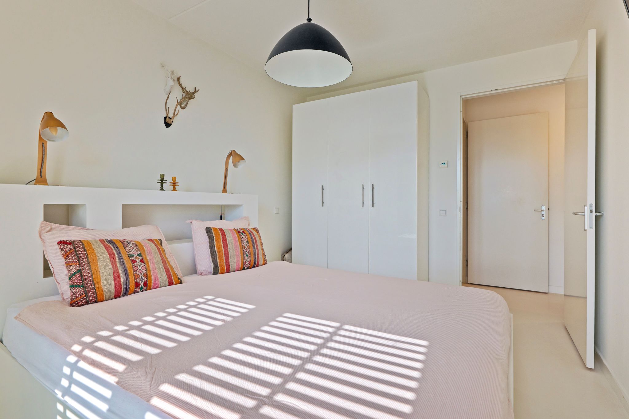 Foto 15 van Nico Jessekade 197