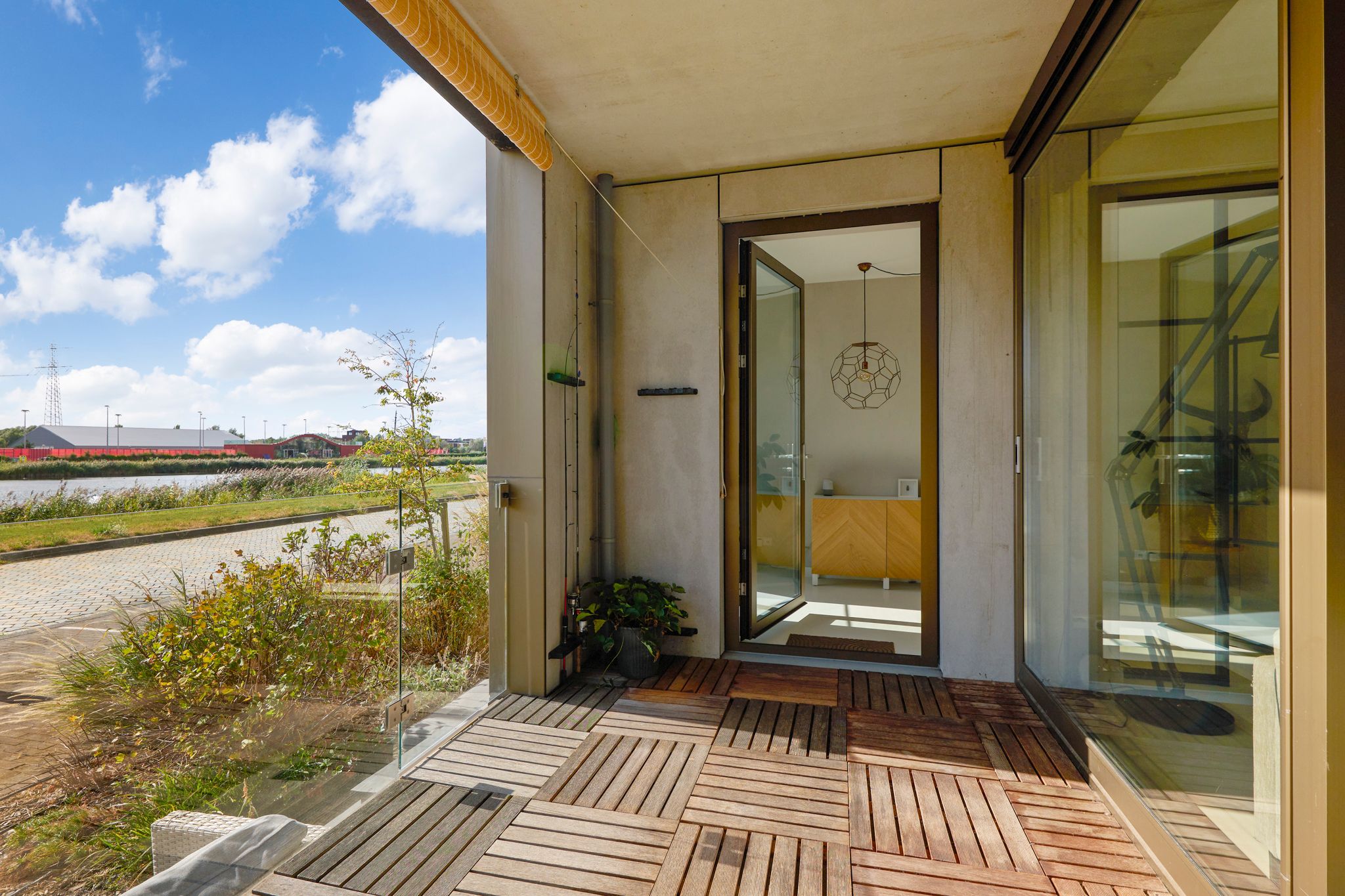 Foto 24 van Nico Jessekade 197