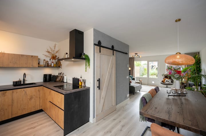 Foto 12 van Zebraspoor 400