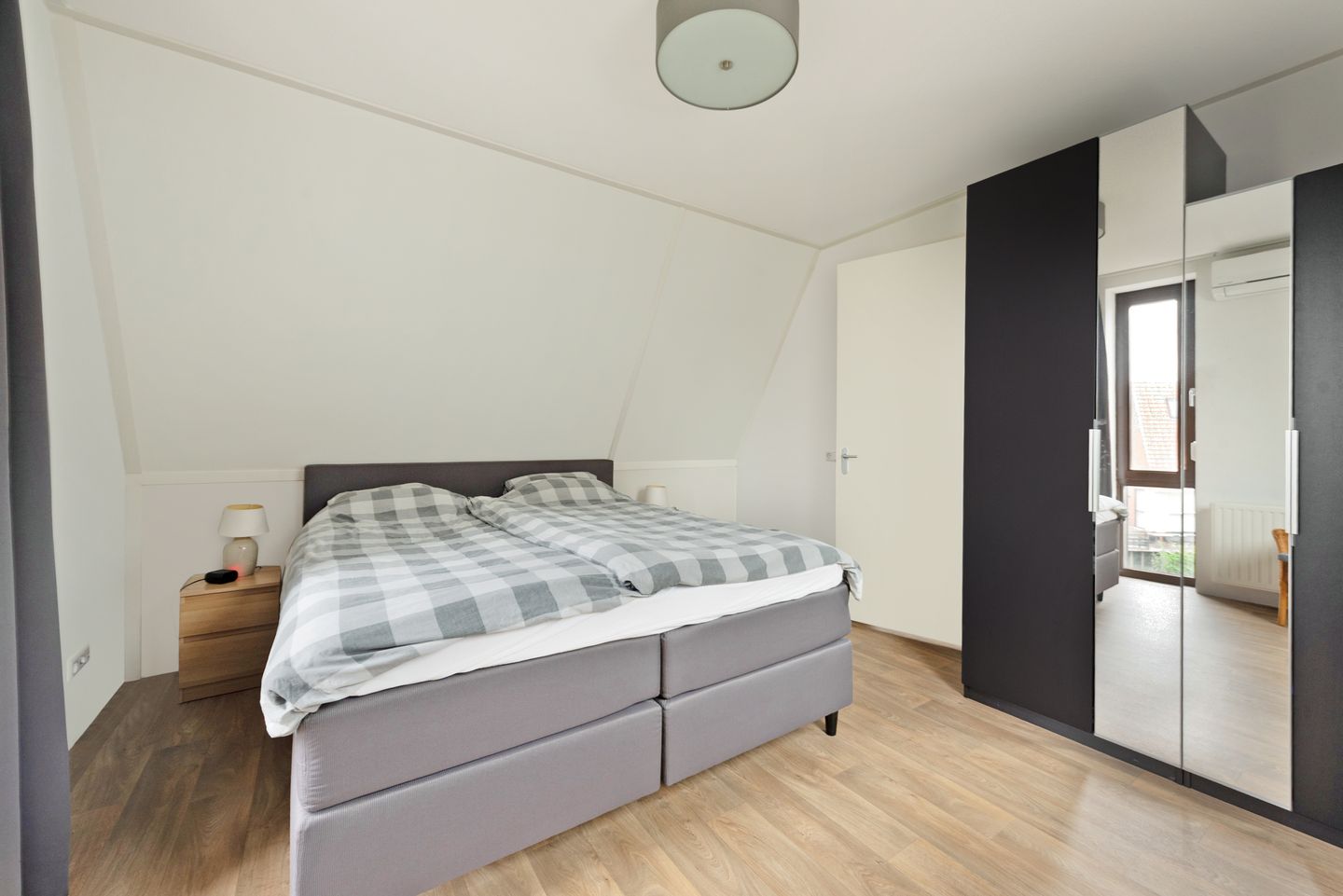 Foto 34 van Zeijerveen 9