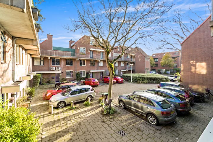 Photo 9 of Jules Massenetstraat 100