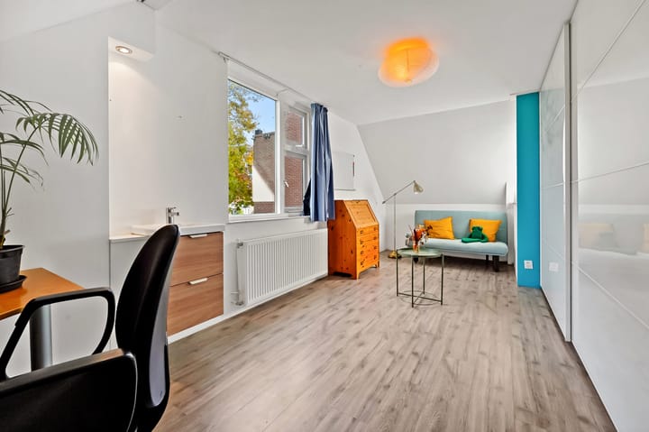 Photo 42 of Jules Massenetstraat 100