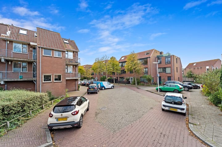 Photo 44 of Jules Massenetstraat 100