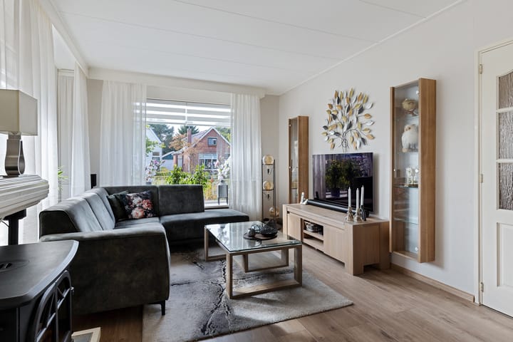 Photo 19 of Jeltingalaan 66