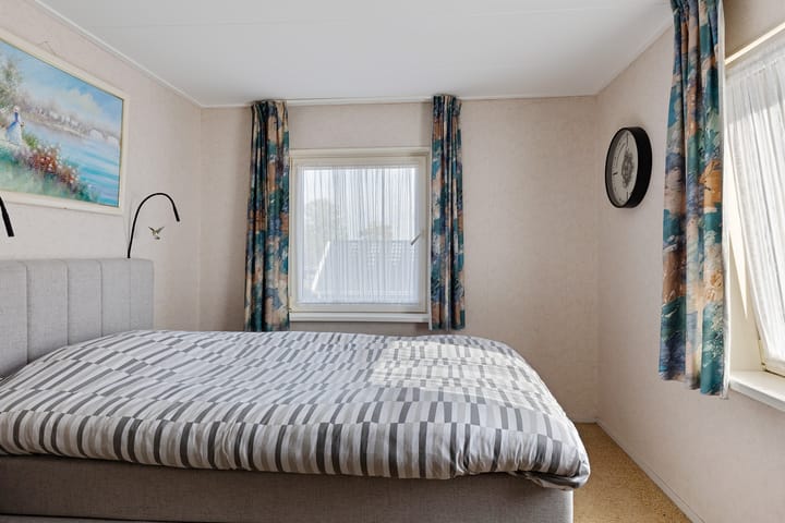 Photo 30 of Jeltingalaan 66