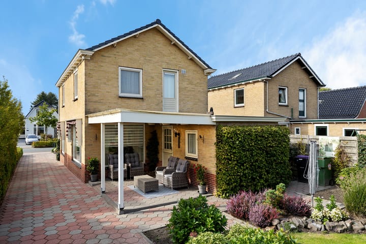 Photo 43 of Jeltingalaan 66