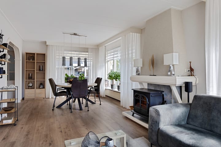 Photo 22 of Jeltingalaan 66