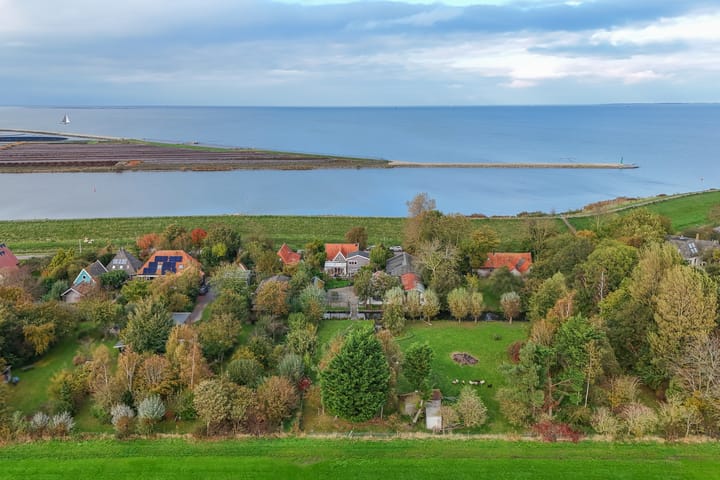 Photo 68 of Oosterdijk 34-E