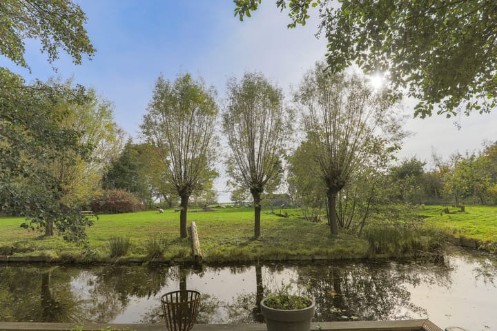 Photo 13 of Oosterdijk 34-E