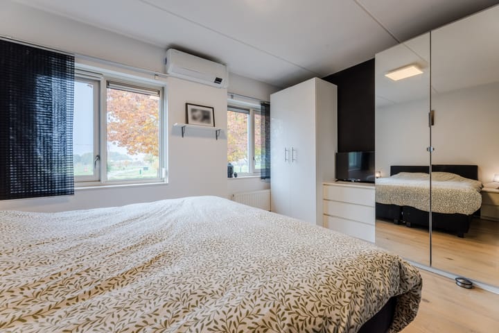 Foto 12 van Meidoorn 67