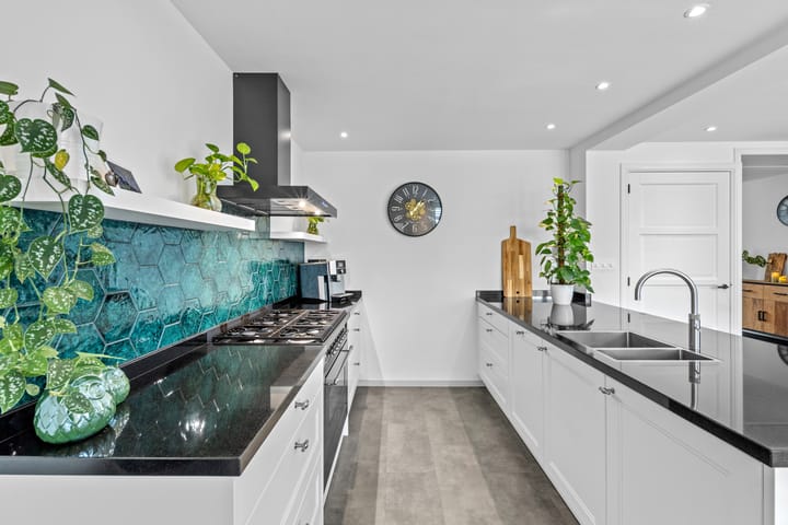 Foto 21 van Roosendaalsebaan 23-A