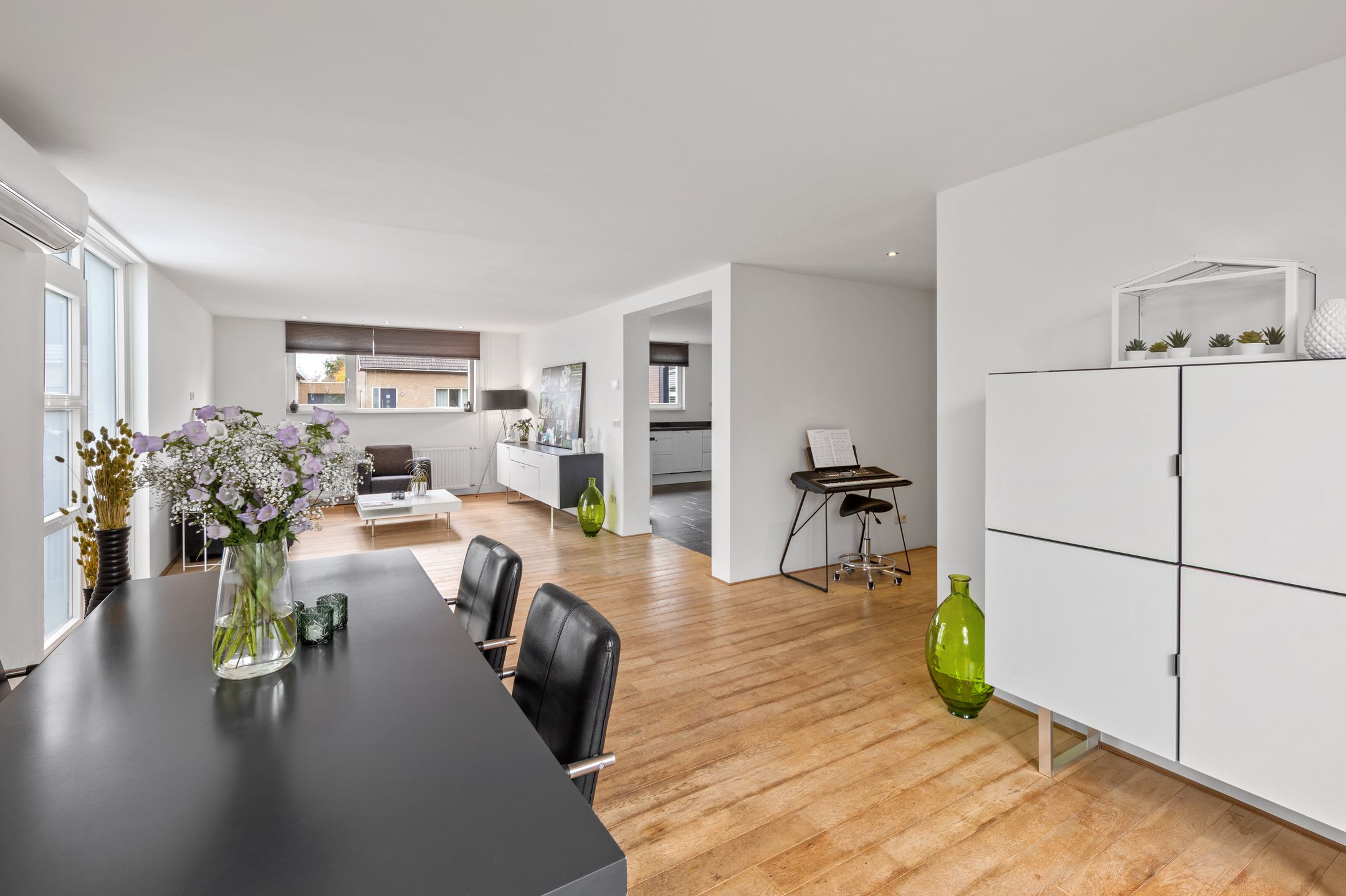 Foto 51 van Roosendaalsebaan 23-A