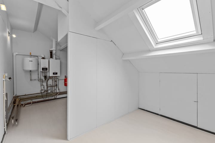 Foto 49 van Roosendaalsebaan 23-A