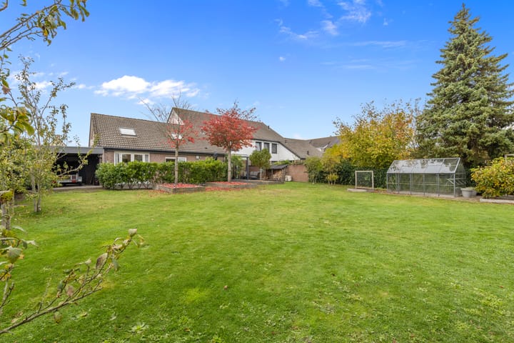 Foto 76 van Roosendaalsebaan 23-A