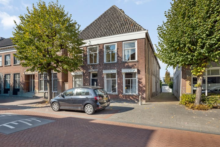 Lange Brugstraat 9